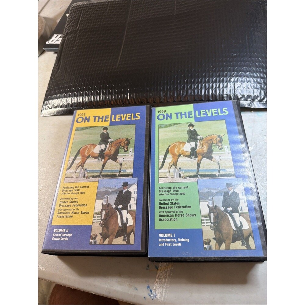 USDF 1999 On The Levels Volumes 1-2 Current Dressage Tests